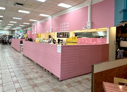 Flour Fresh Cream Donut exterior on Western Ave in Los Angeles