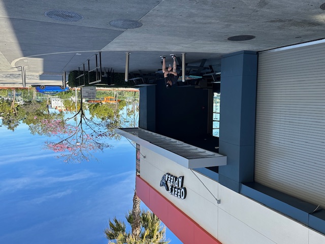 Ozzy’s Apizza exterior in North Hollywood